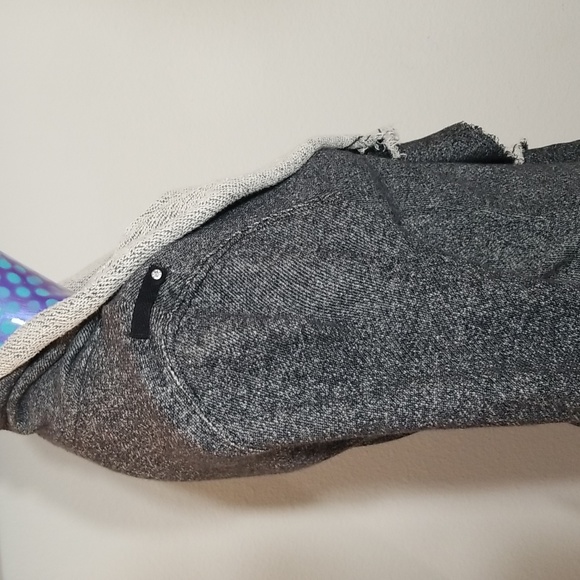 Blanc Noir Small Grey/ light grey stylish sweatshirt - Picture 5 of 10